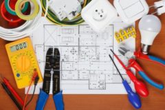 電気設備工事業界に転職するなら何十代まで？